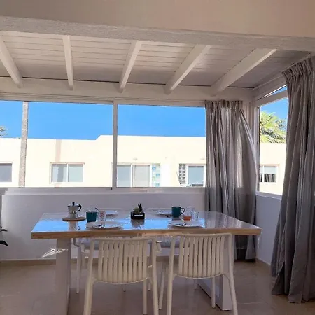 B-rent Delfines Casa Nina شقة *