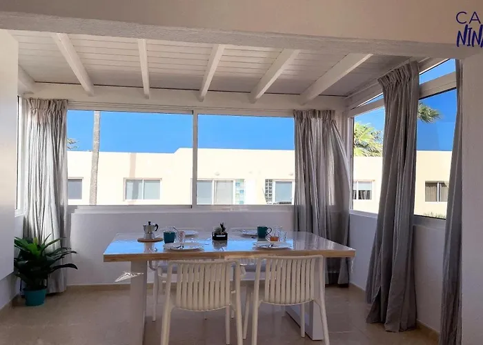 B-rent Delfines Casa Nina Διαμέρισμα *