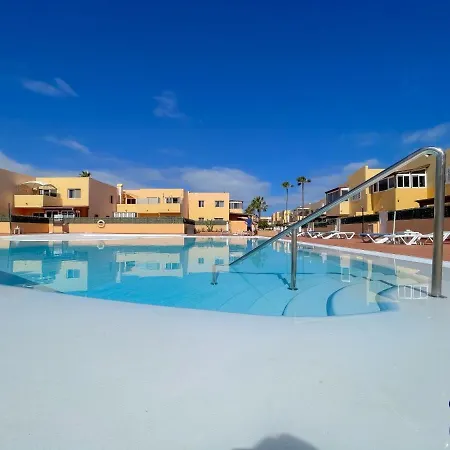 B-rent Delfines Casa Nina *