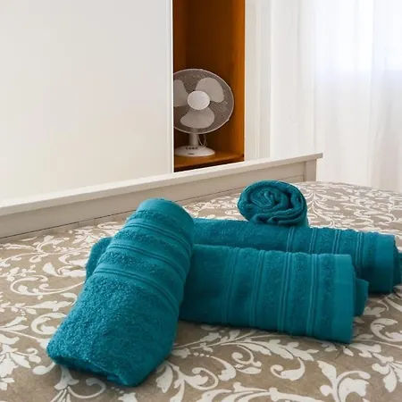 Апартаменты B-rent Delfines Casa Nina Коральео