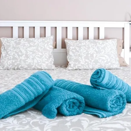 B-rent Delfines Casa Nina Коральео